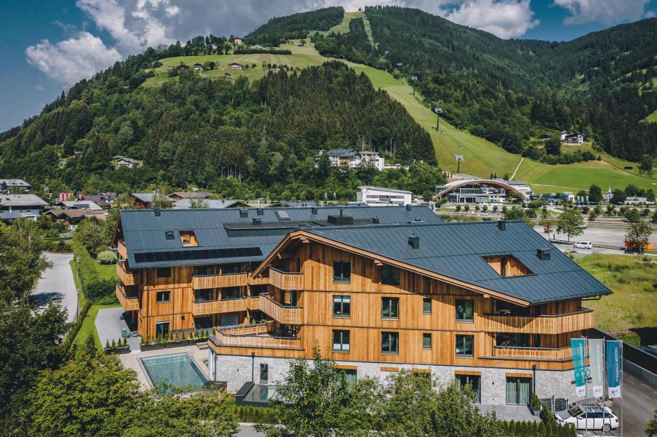 Elements Resort Zell Am See; BW Signature Collection ภายนอก รูปภาพ
