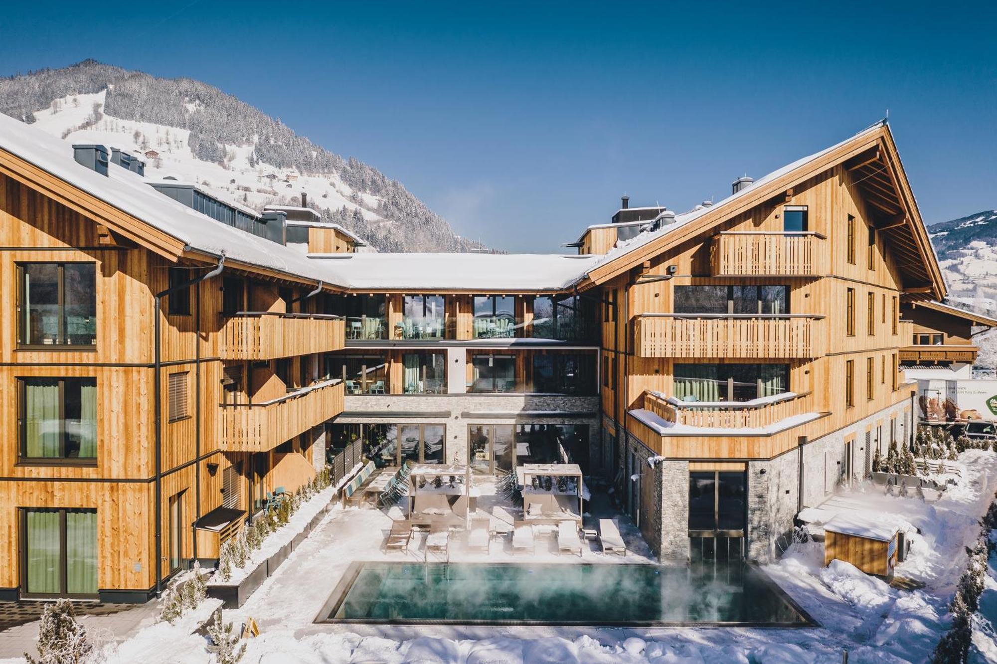Elements Resort Zell Am See; BW Signature Collection ภายนอก รูปภาพ